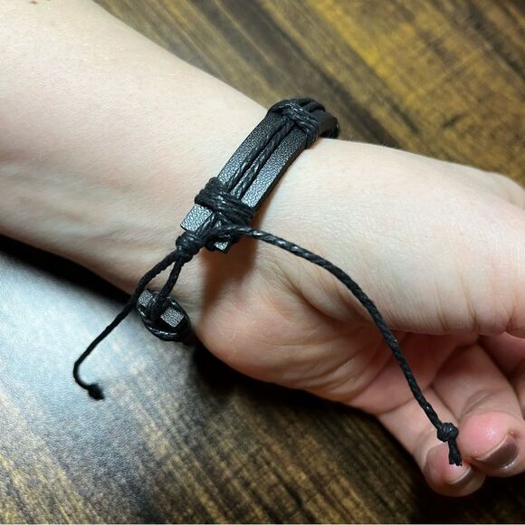 Motorcycle Decor fake leather Bracelet - Picture 6 of 9